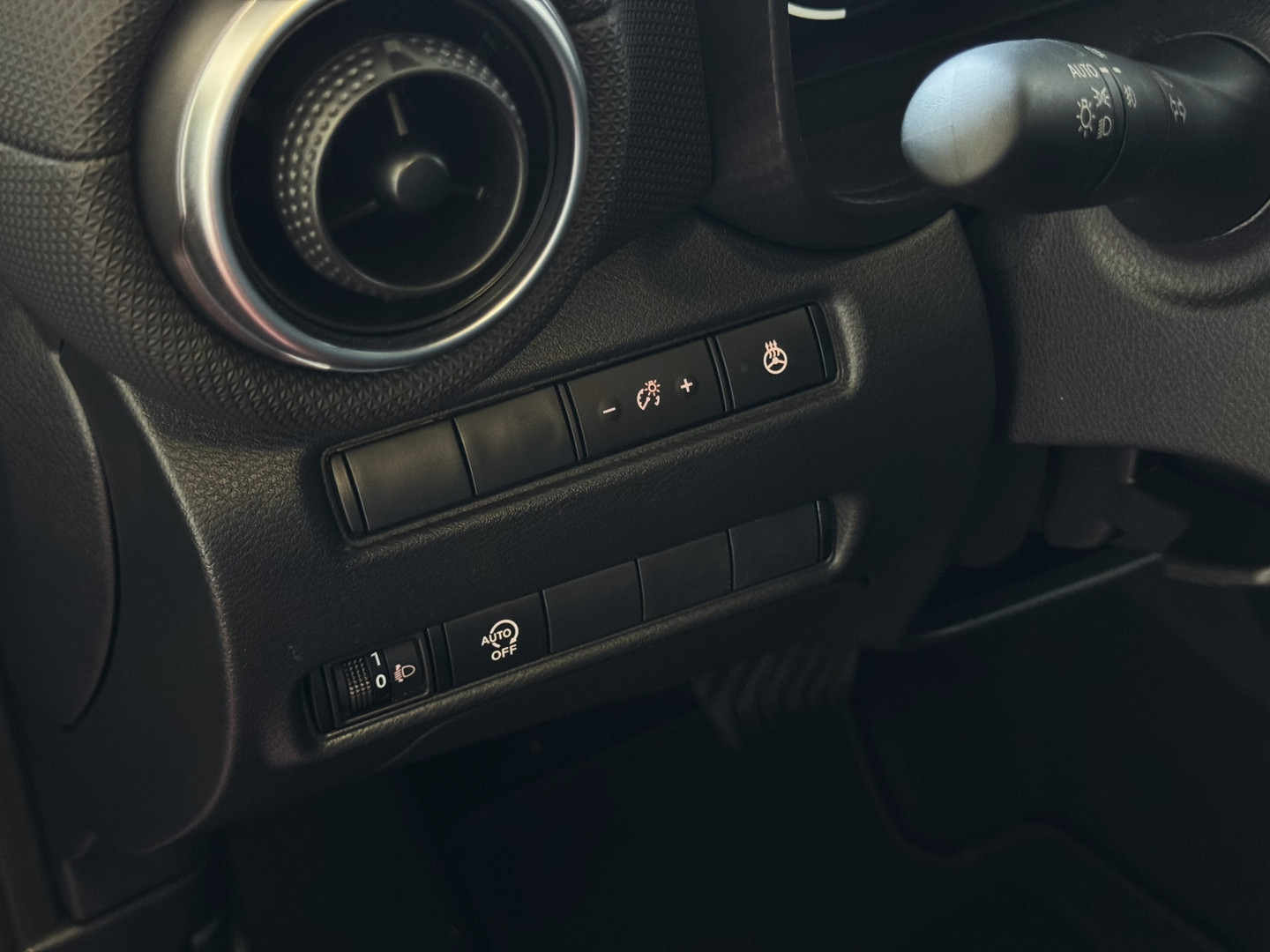 Nissan Nissan