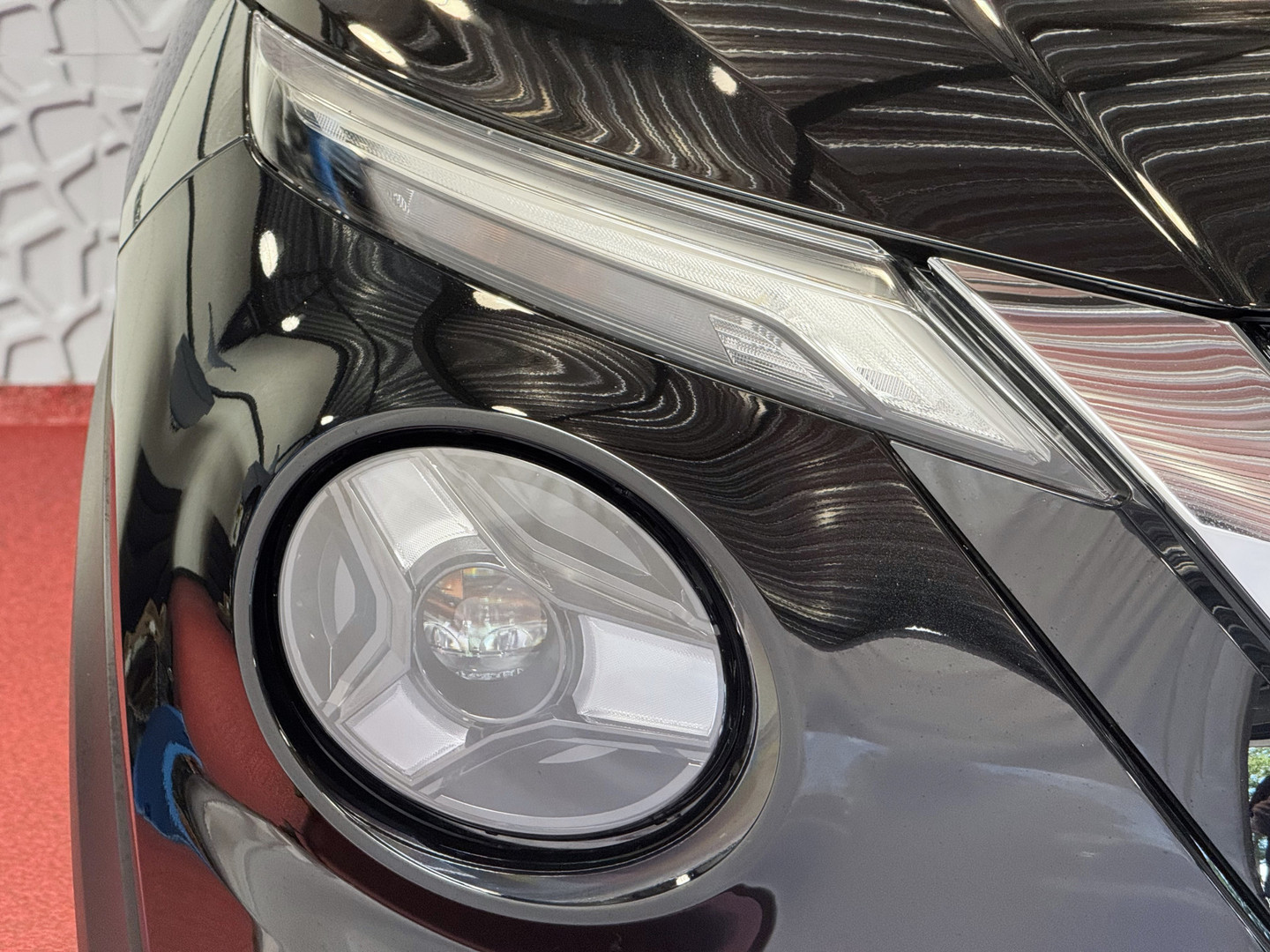 Nissan Nissan