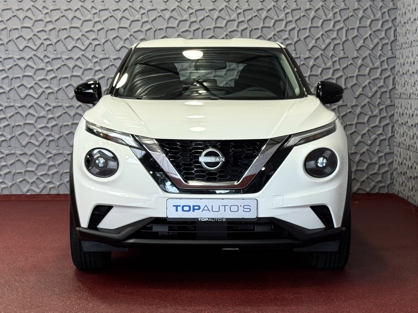 Nissan Nissan