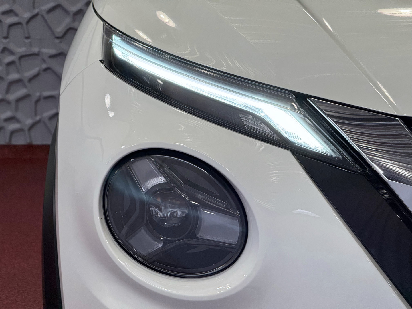 Nissan Nissan