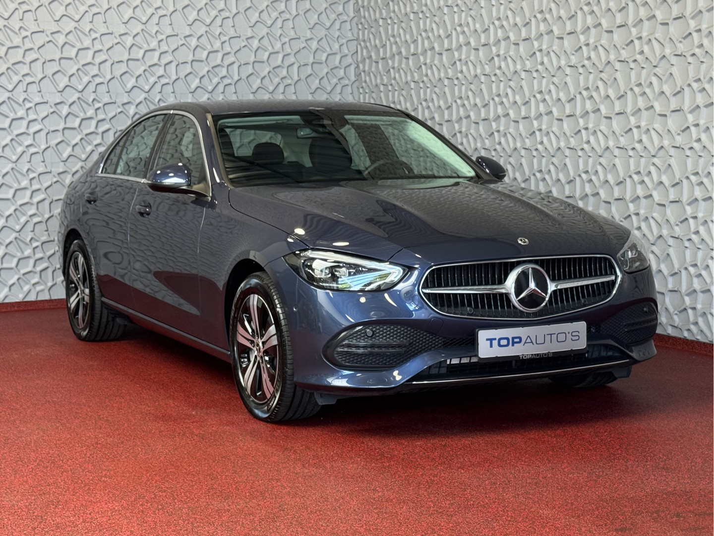 Mercedes-Benz Mercedes-Benz