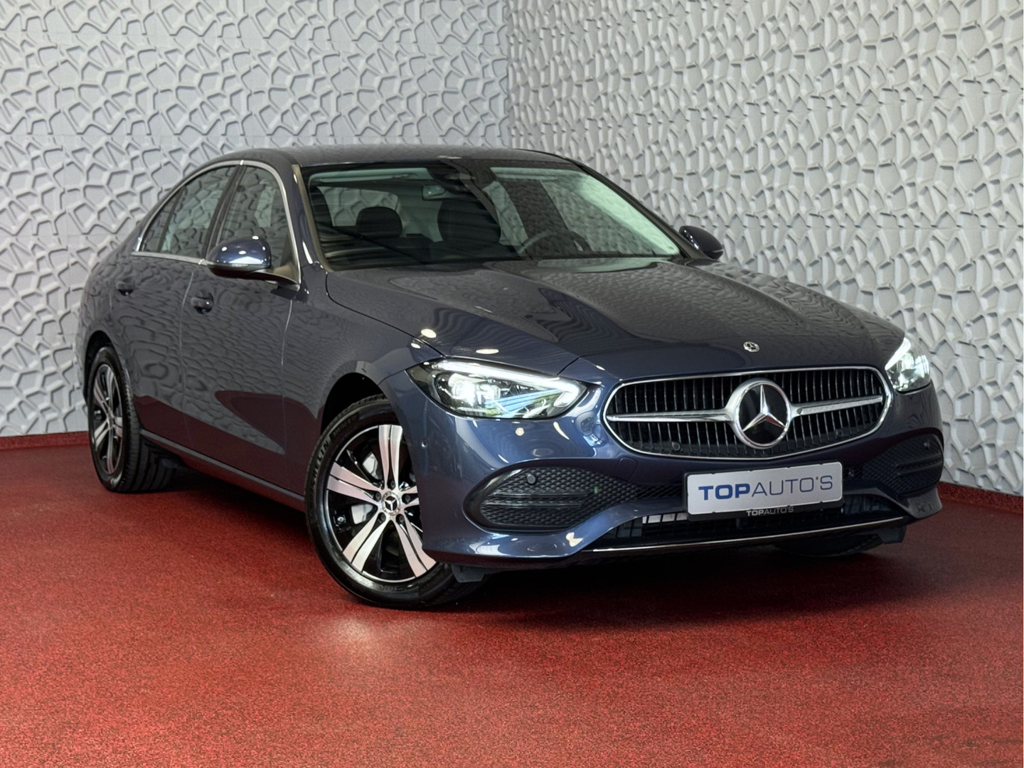 Mercedes-Benz Mercedes-Benz