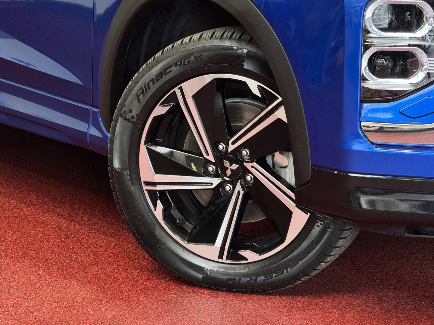 Mitsubishi Mitsubishi