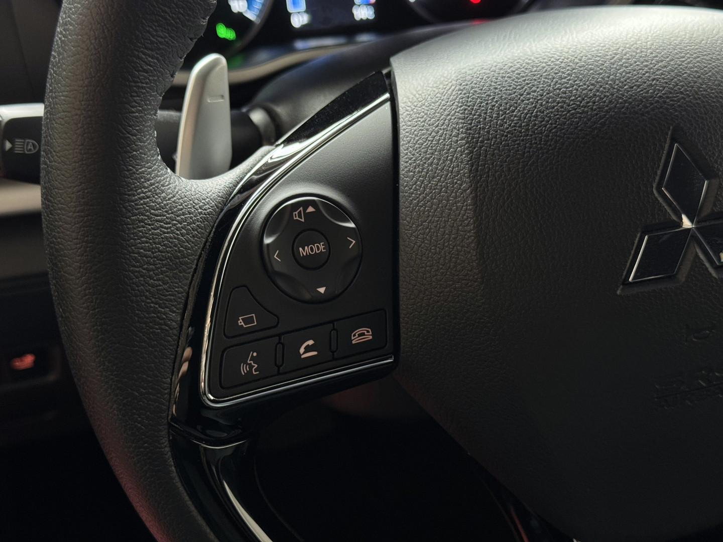 Mitsubishi Mitsubishi