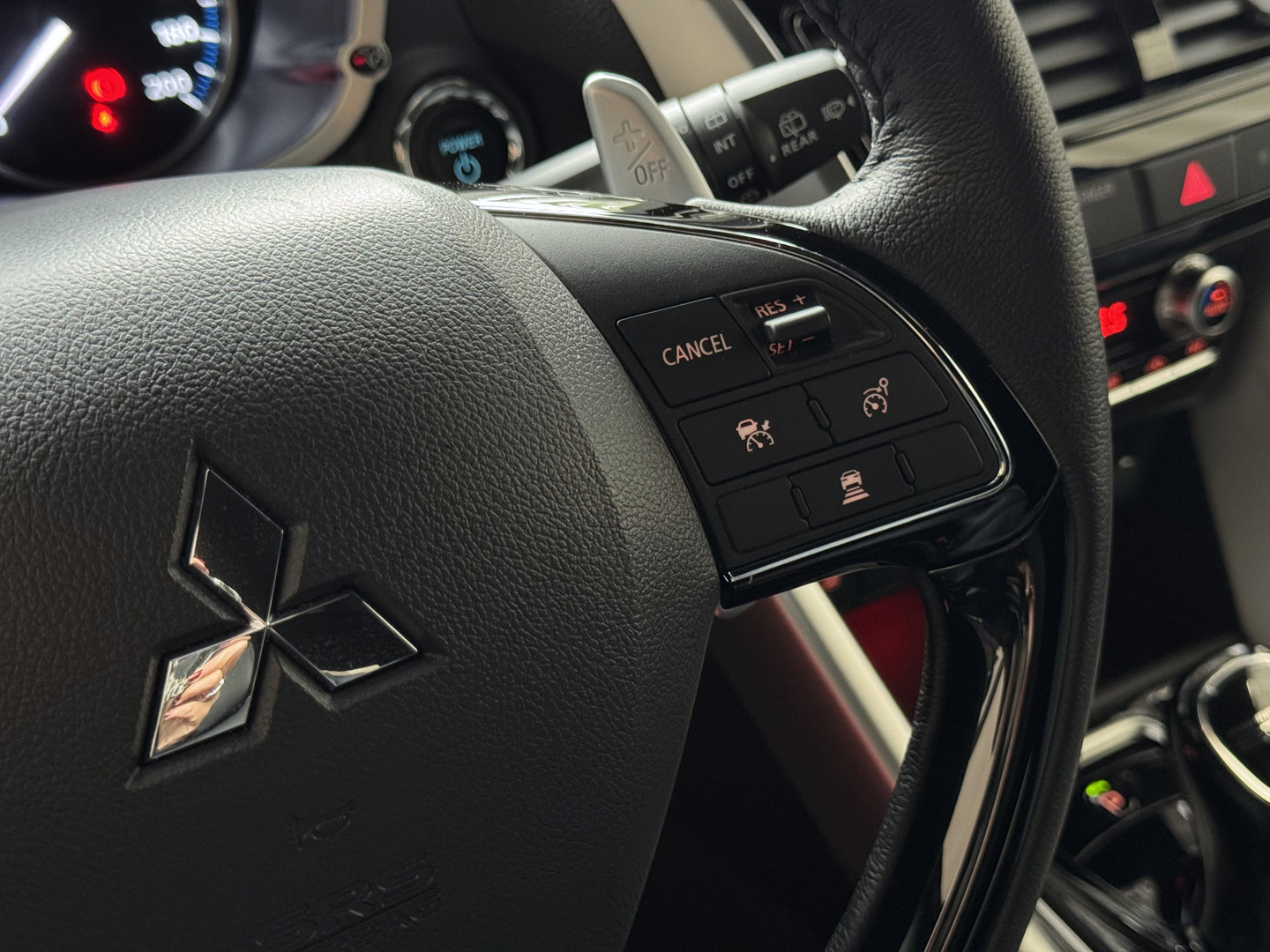 Mitsubishi Mitsubishi