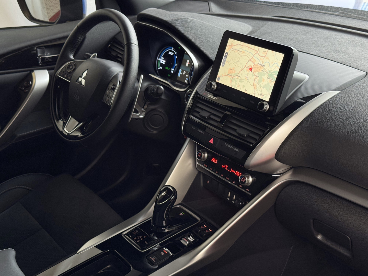 Mitsubishi Mitsubishi