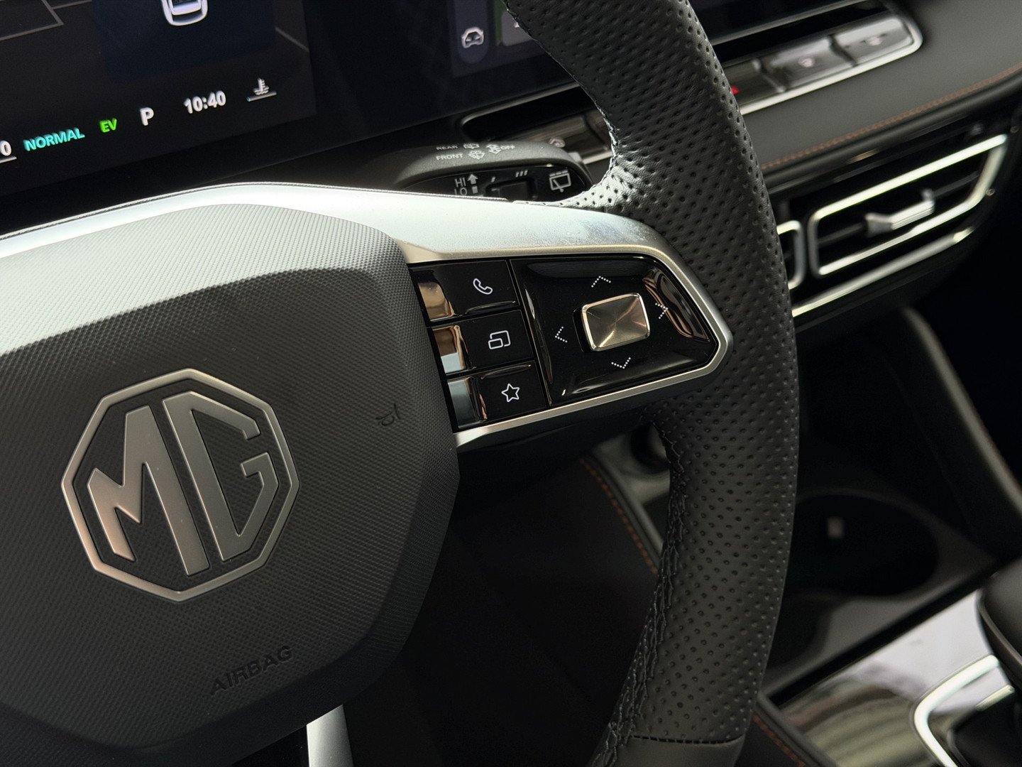 MG