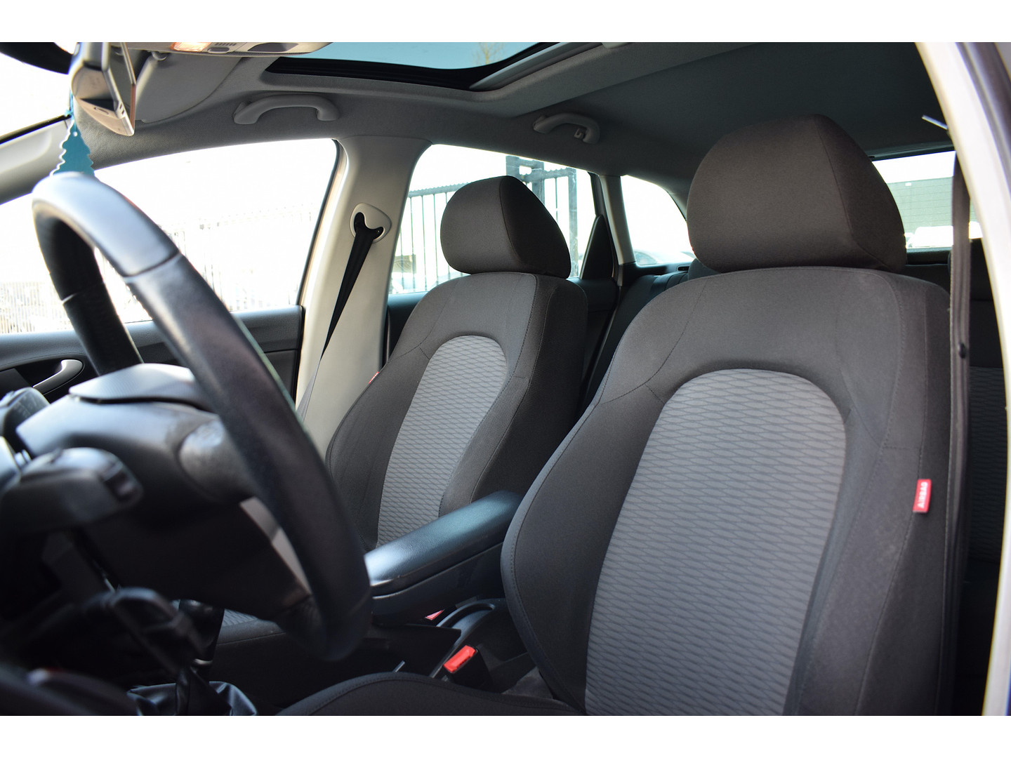 SEAT SEAT