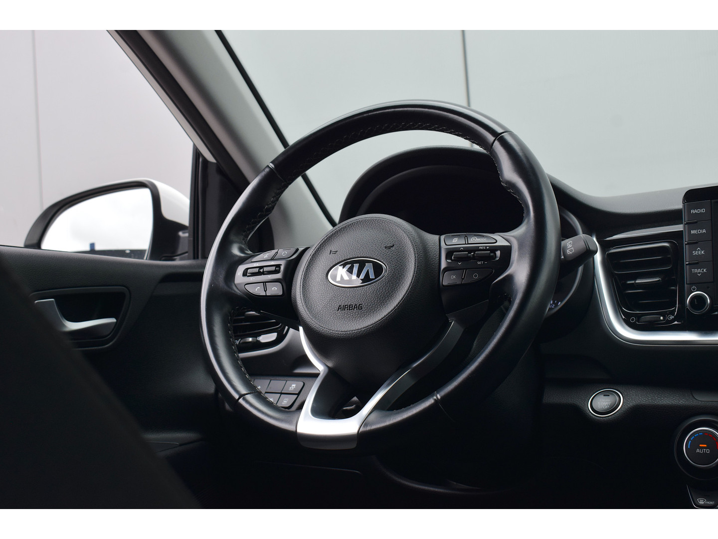 Kia Kia