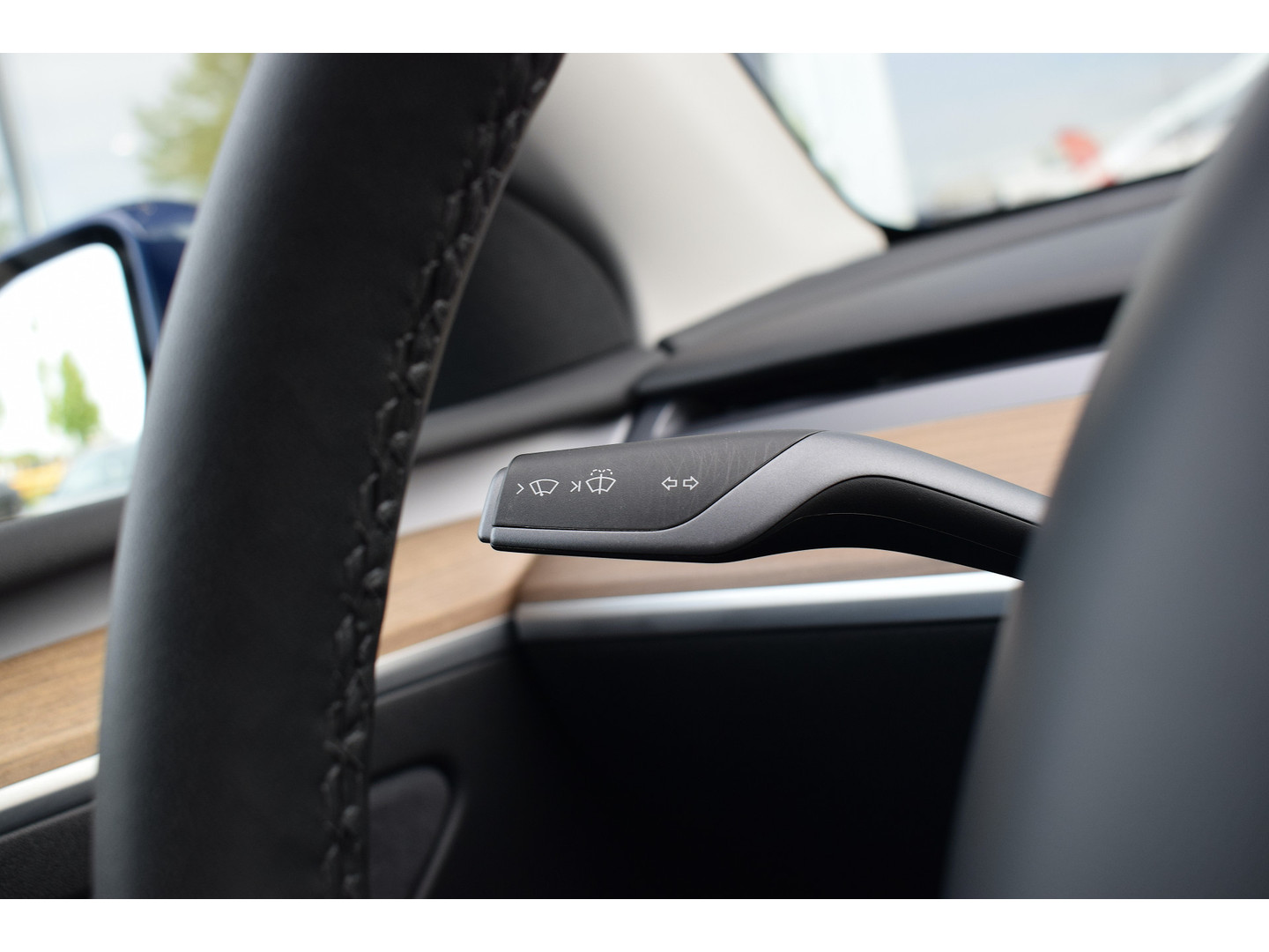 Tesla Tesla