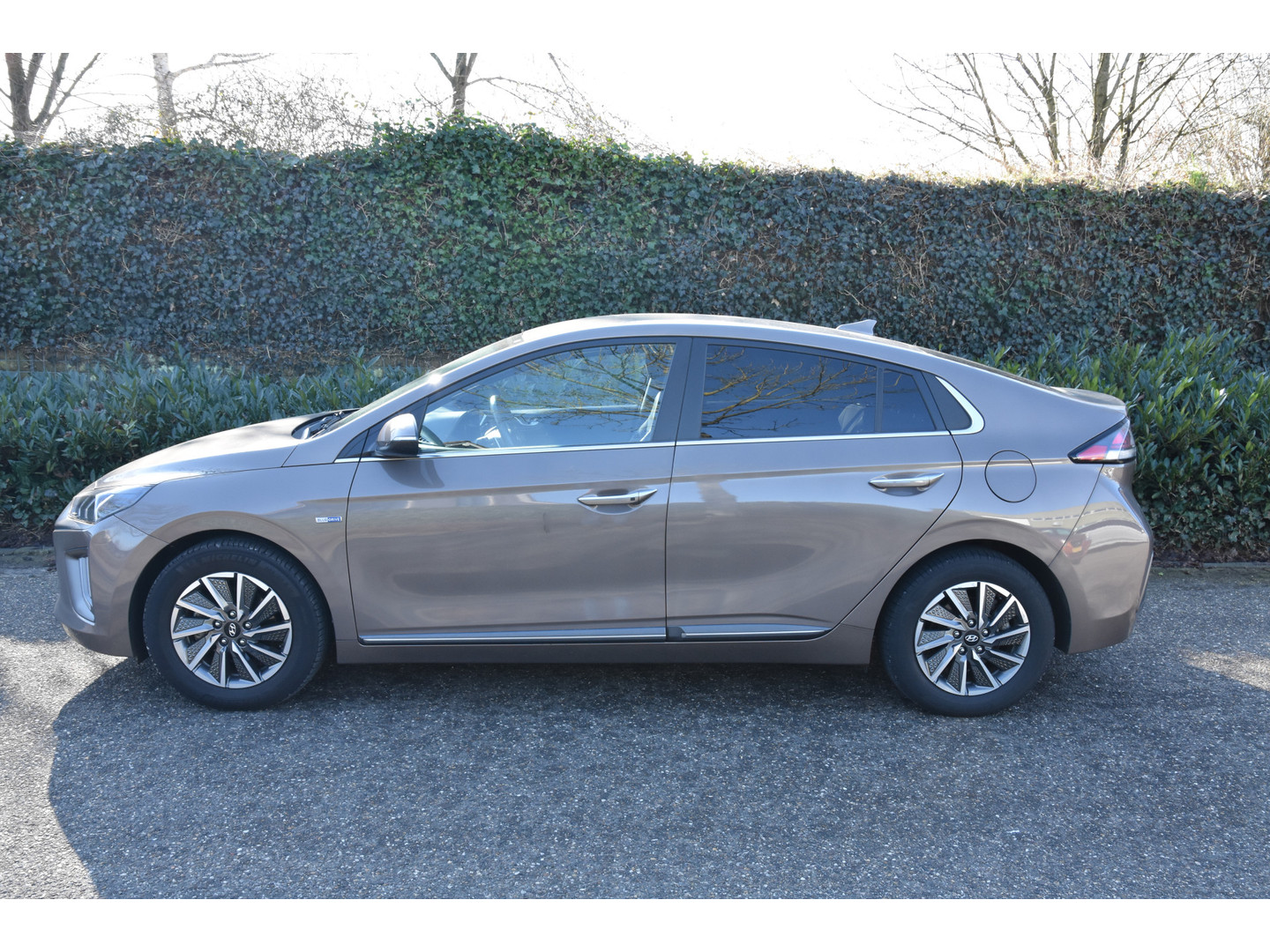 Hyundai Hyundai