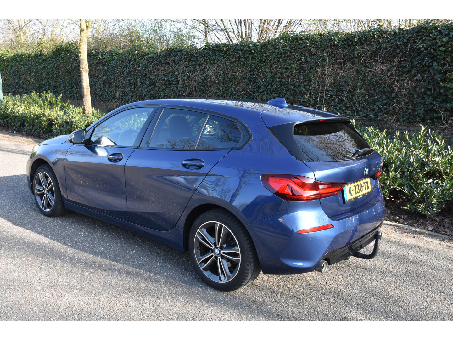 BMW BMW