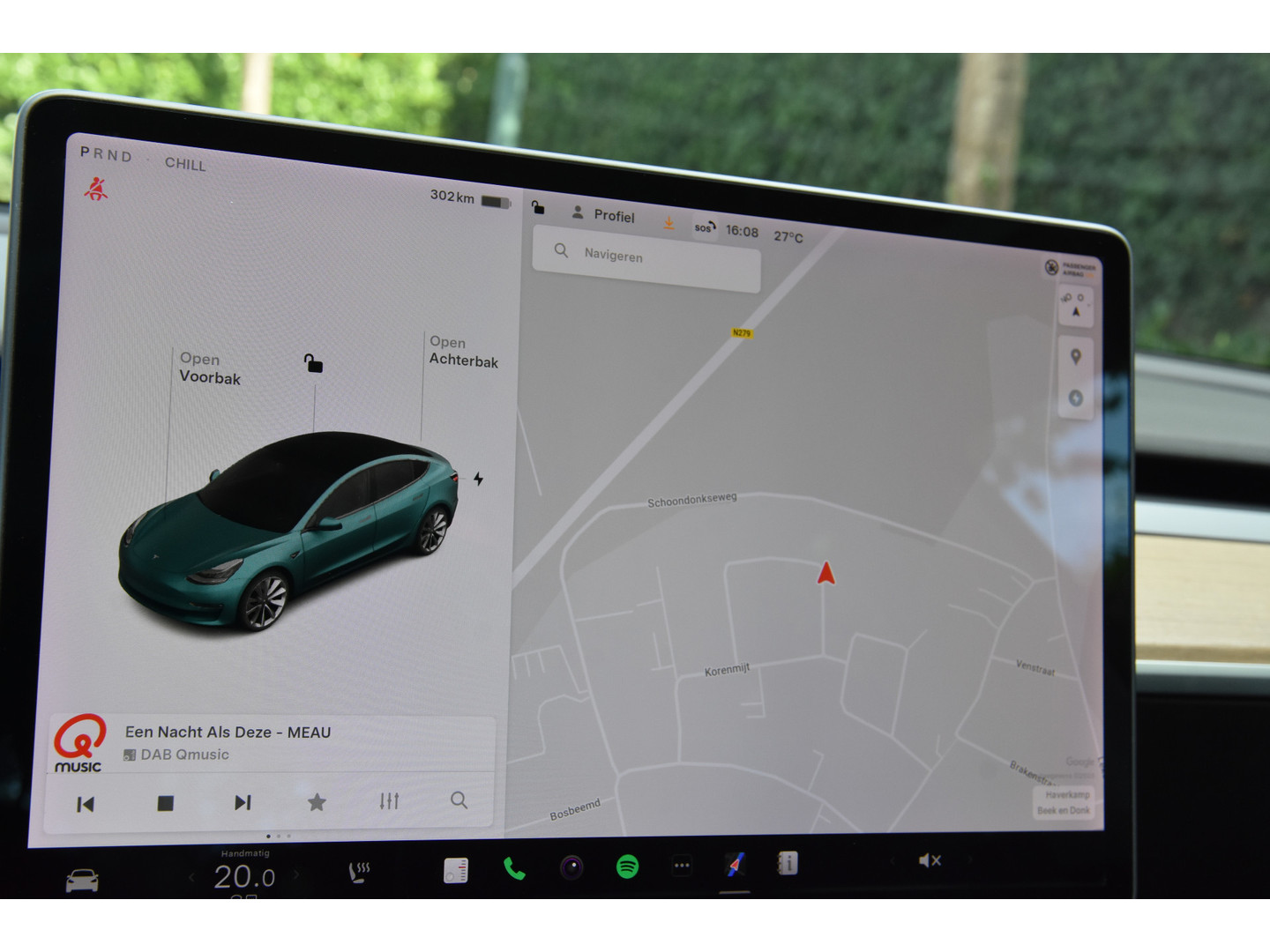Tesla Tesla