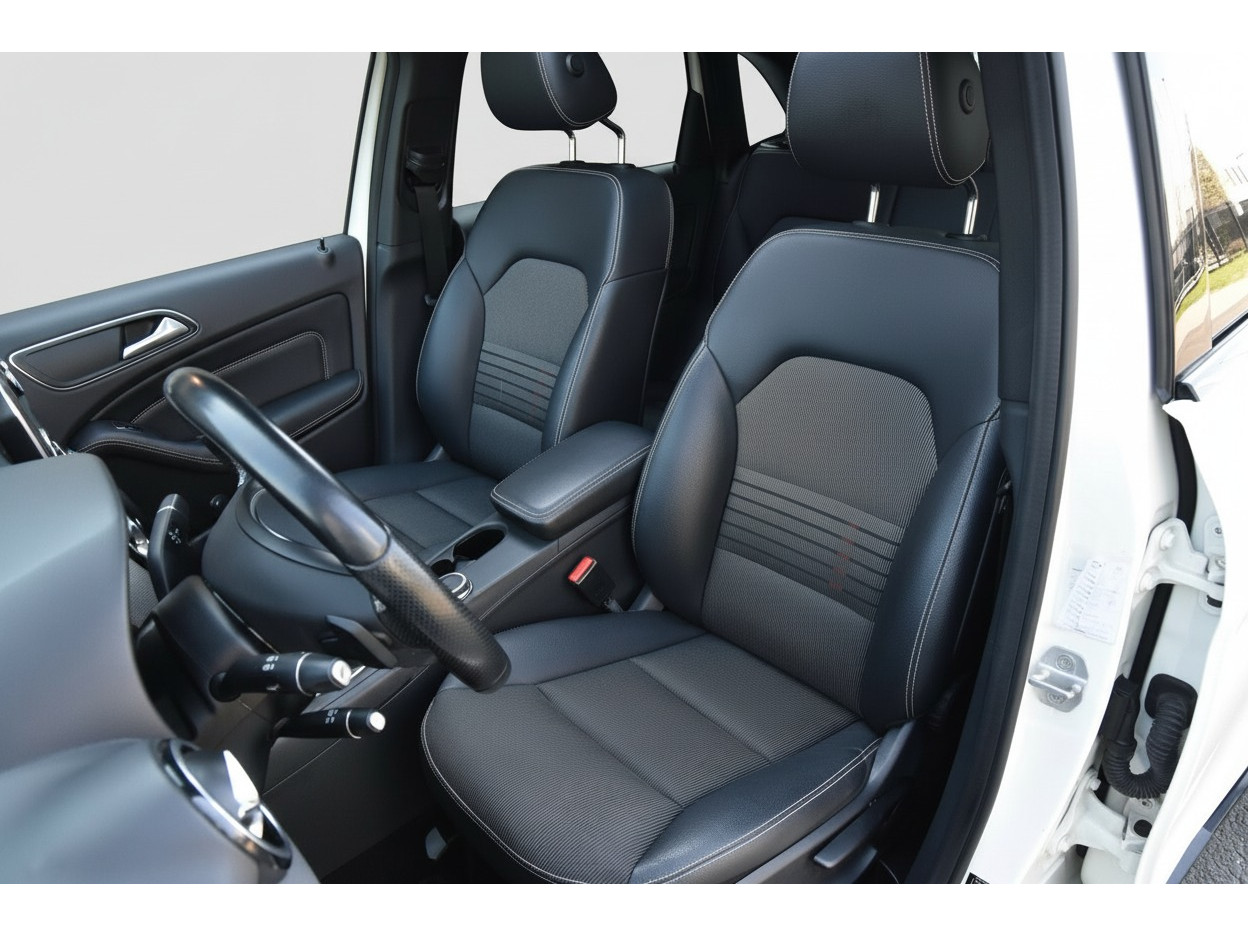 Mercedes-Benz Mercedes-Benz