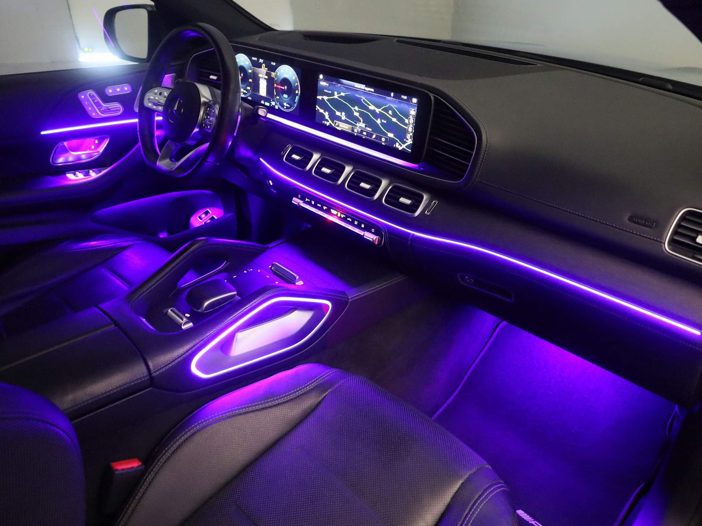 Mercedes-Benz Mercedes-Benz