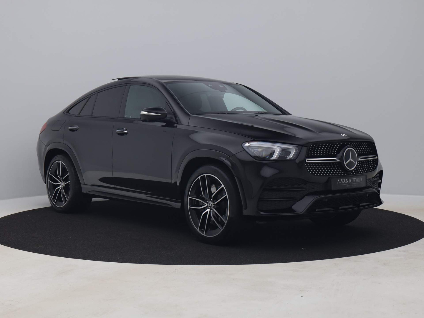 Mercedes-Benz Mercedes-Benz