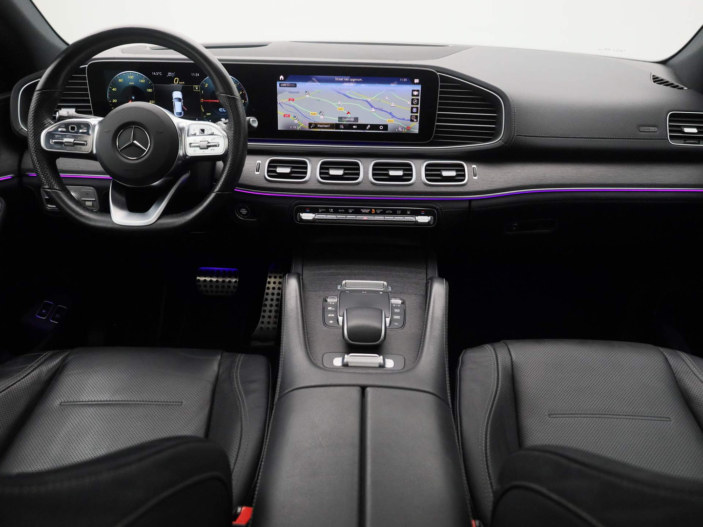 Mercedes-Benz Mercedes-Benz