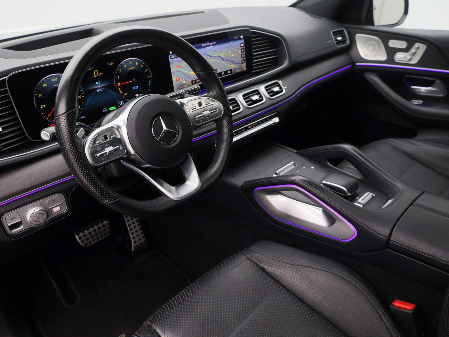 Mercedes-Benz Mercedes-Benz