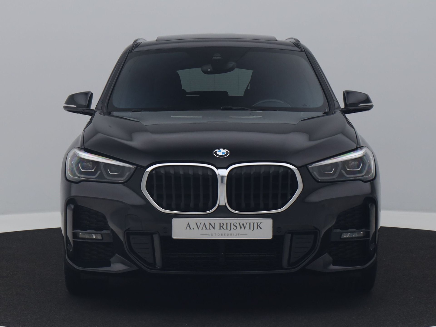 BMW BMW