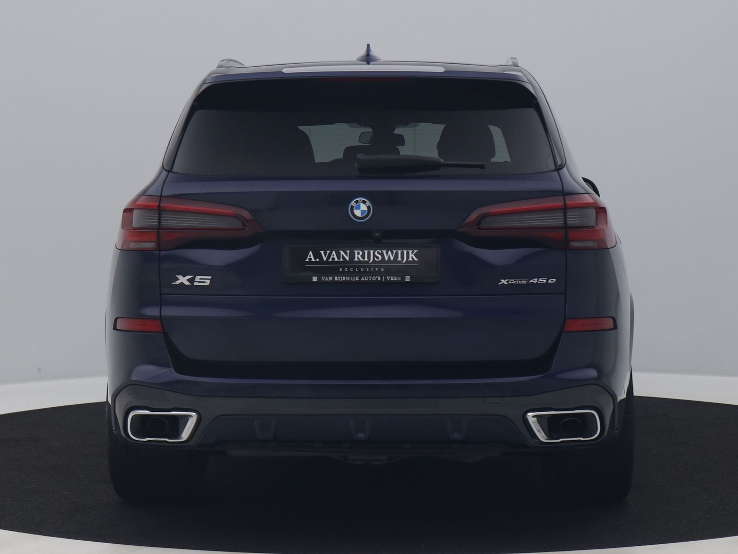 BMW BMW