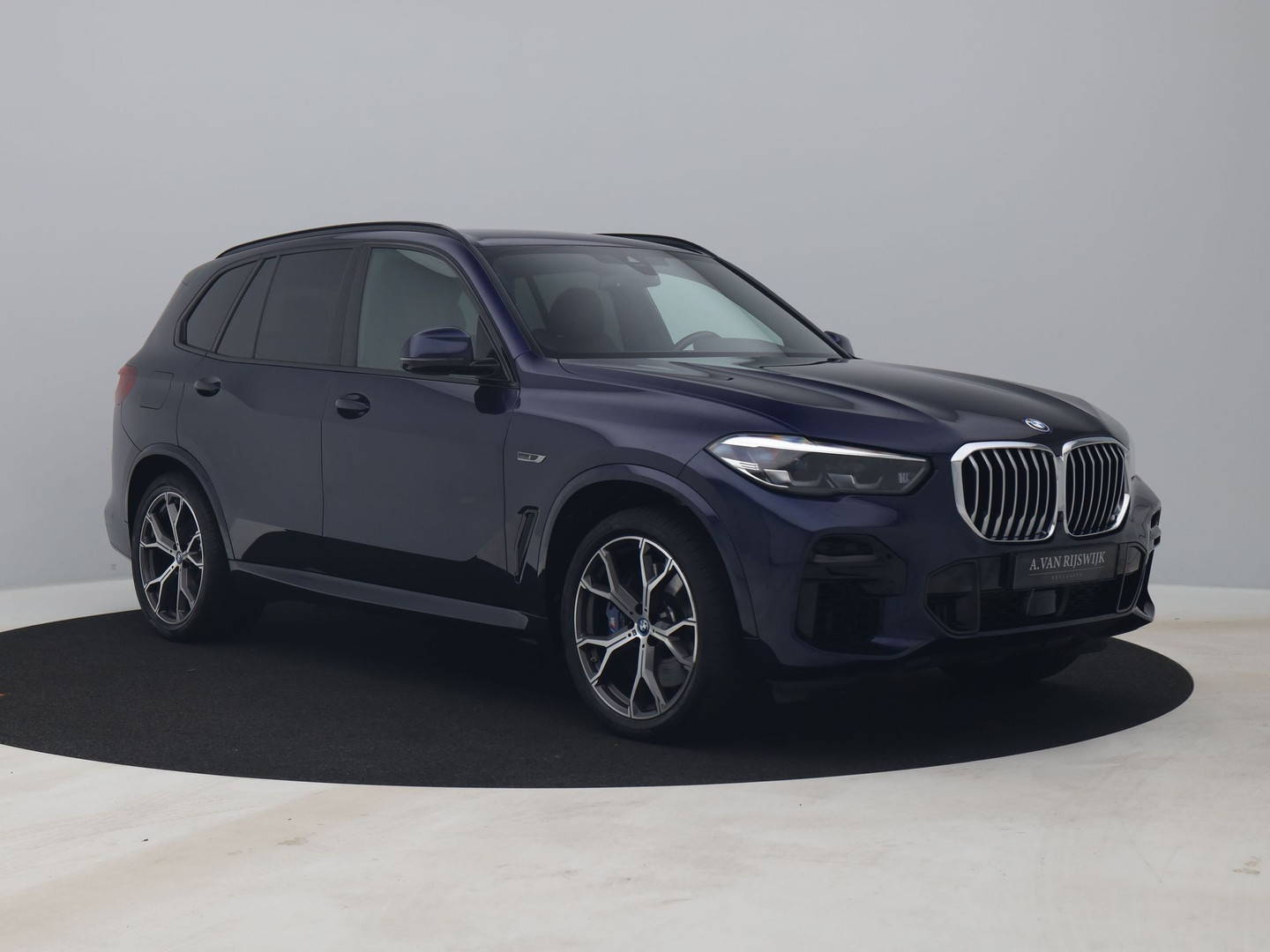 BMW BMW