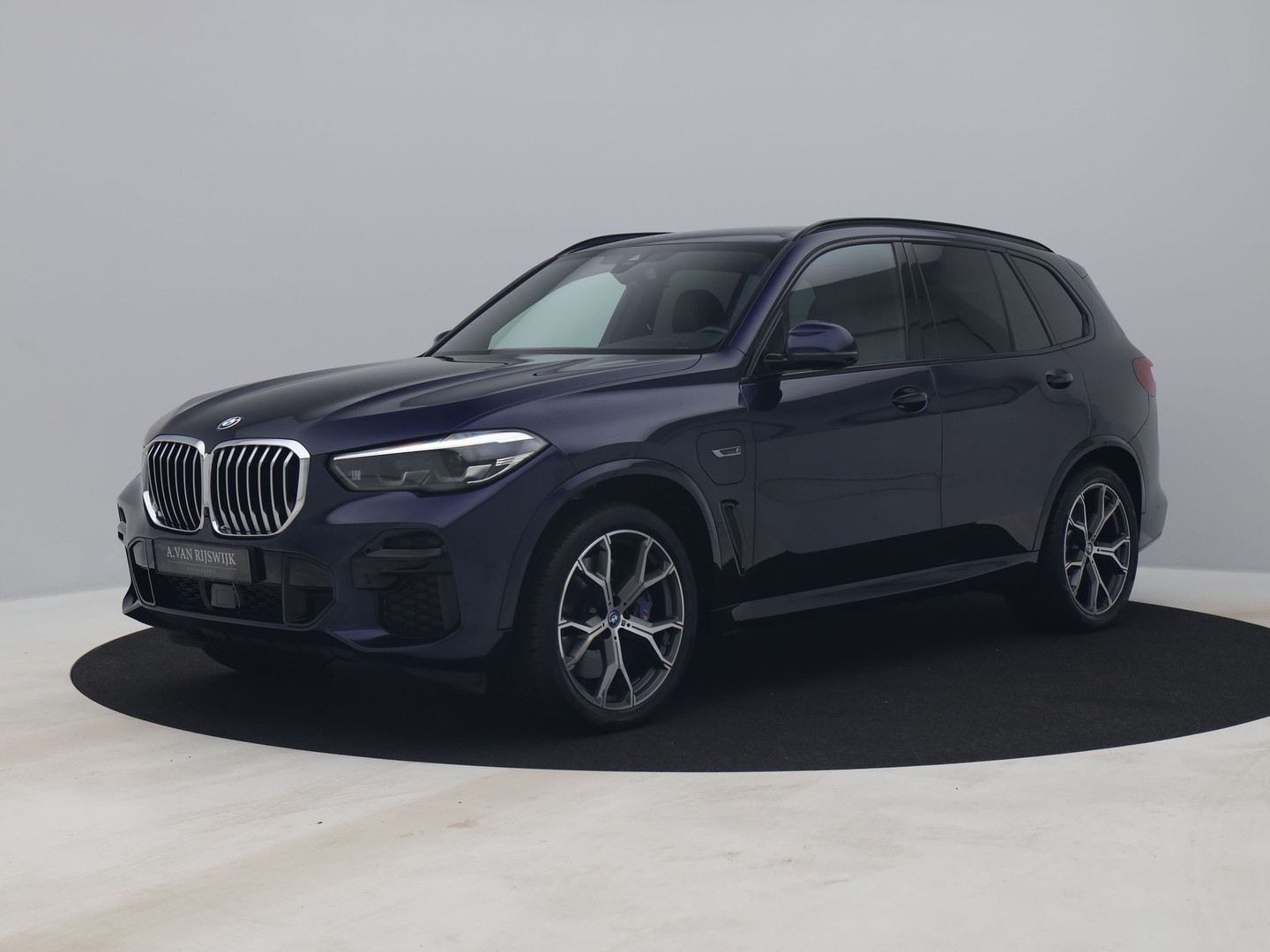 BMW BMW