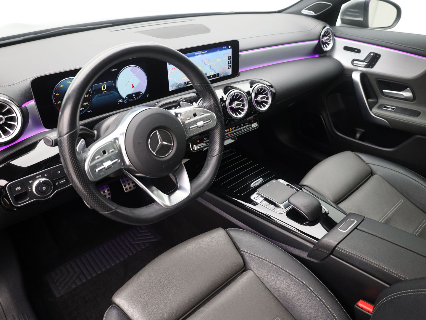 Mercedes-Benz Mercedes-Benz
