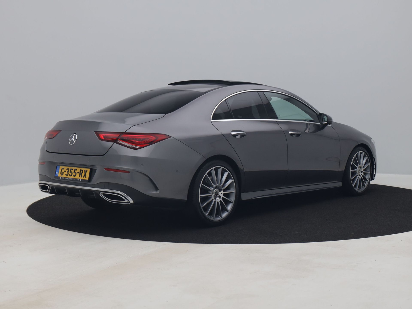 Mercedes-Benz Mercedes-Benz