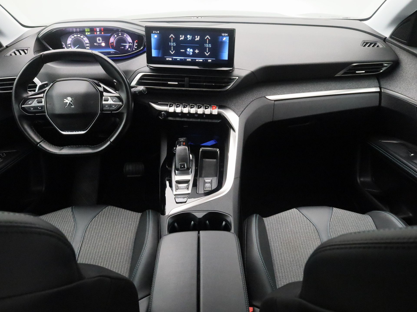 Peugeot Peugeot