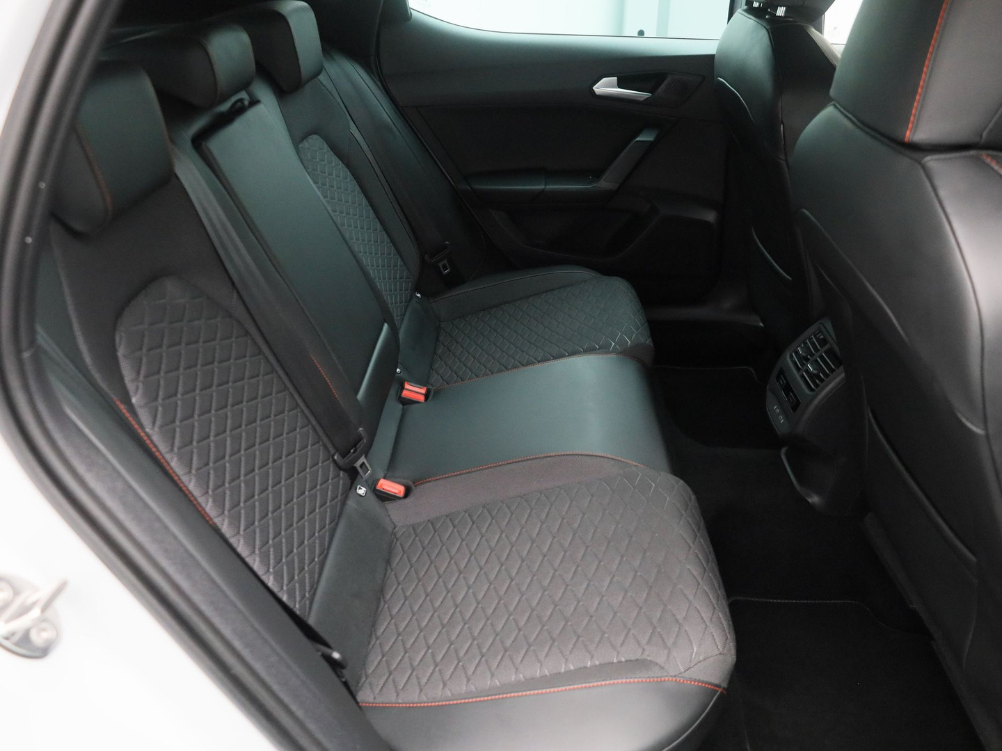 SEAT SEAT