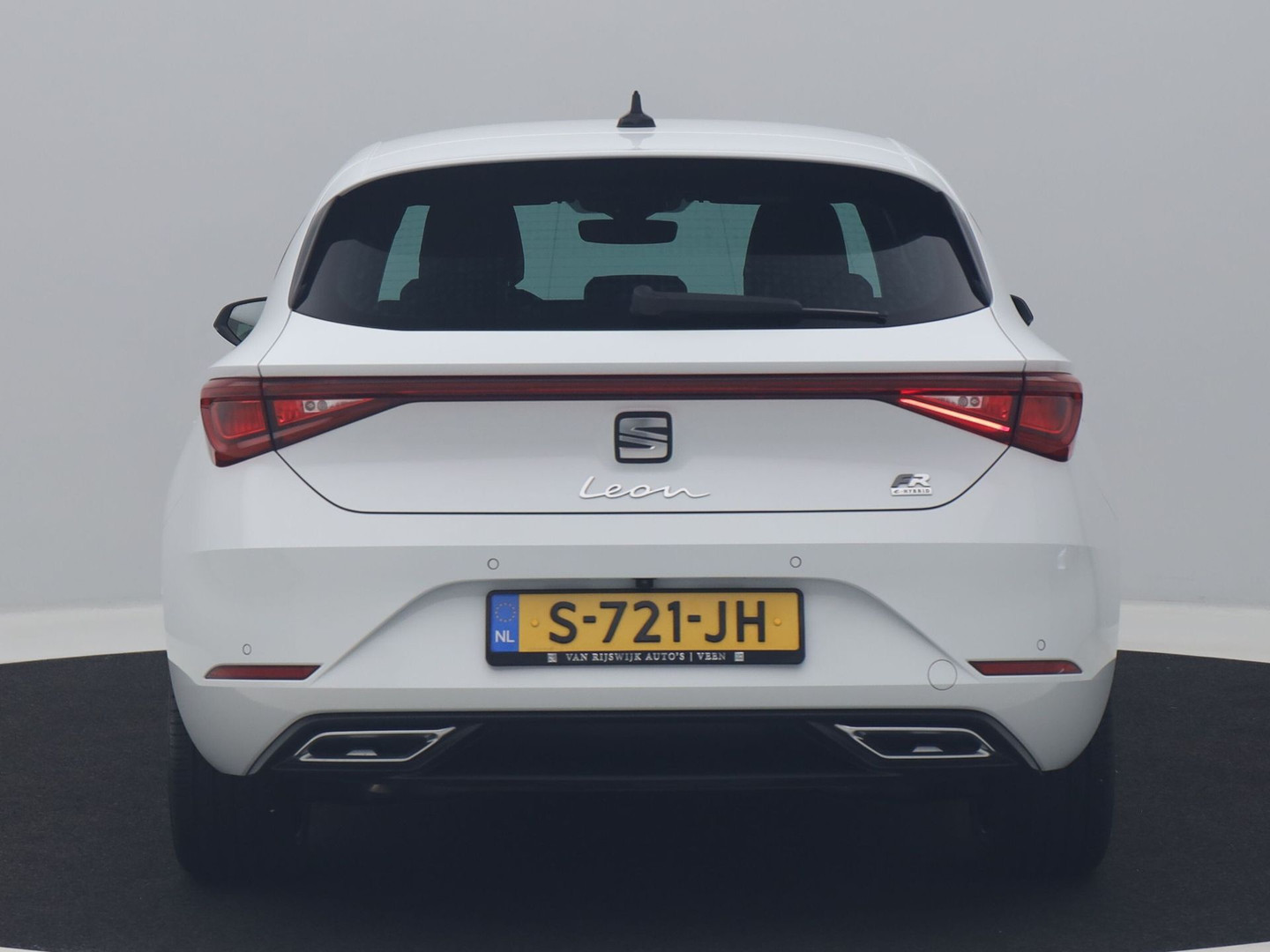 SEAT SEAT