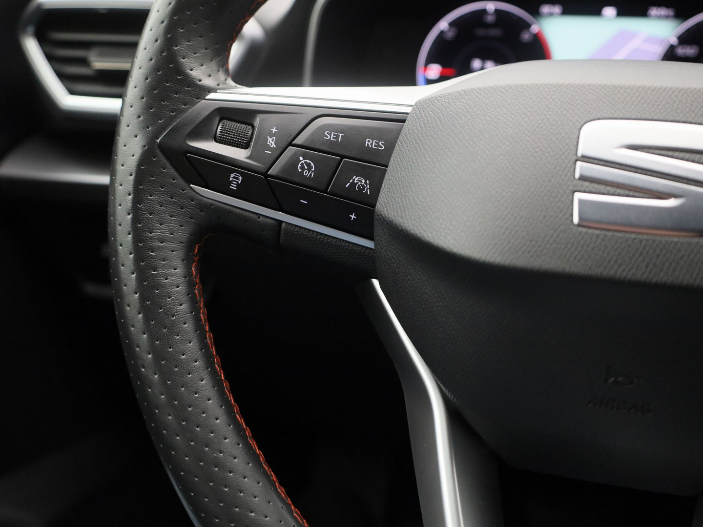 SEAT SEAT