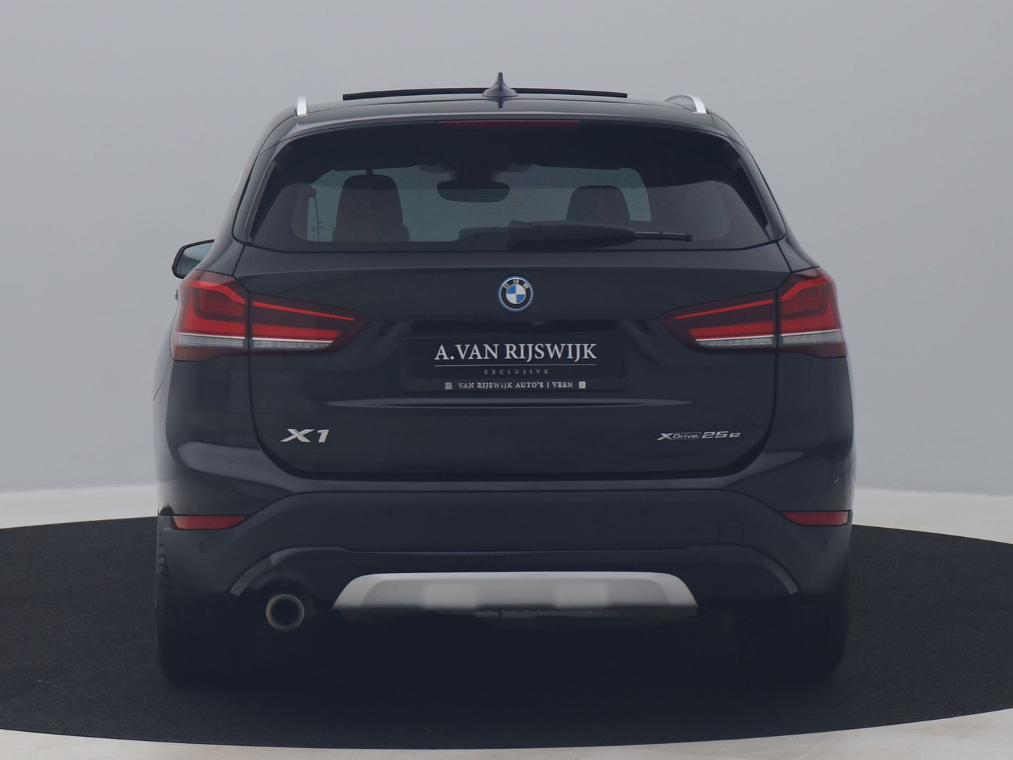 BMW BMW