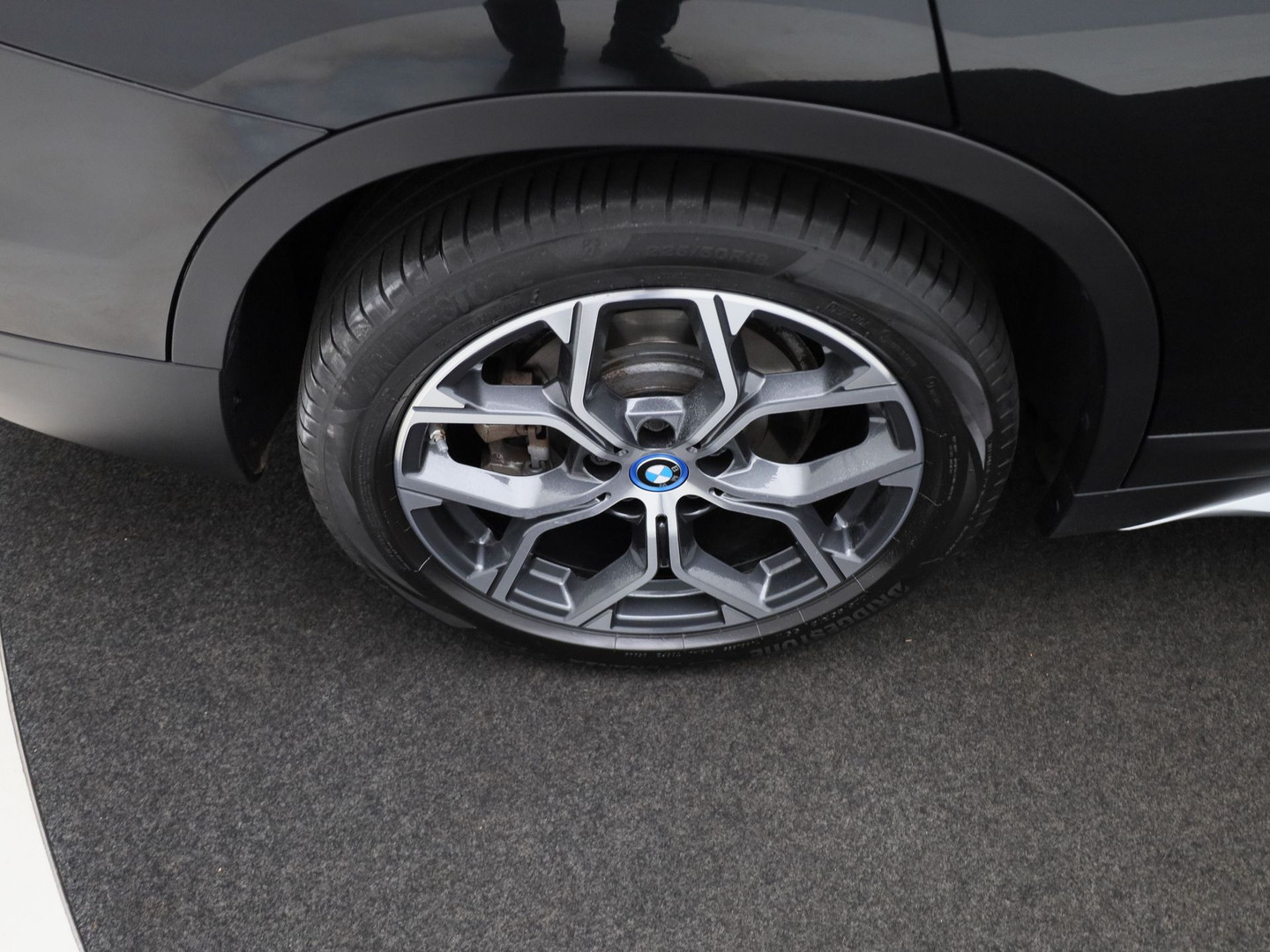 BMW BMW