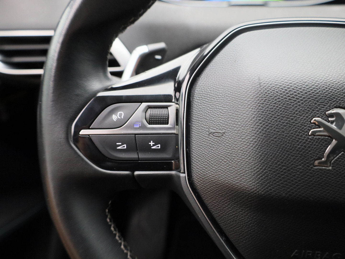 Peugeot Peugeot