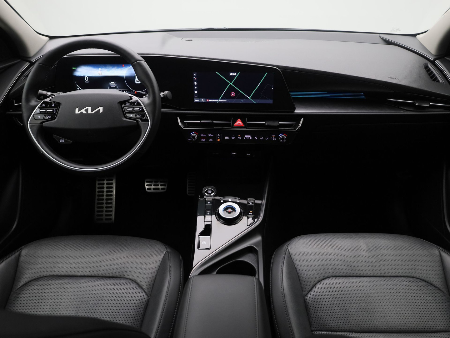 Kia Kia