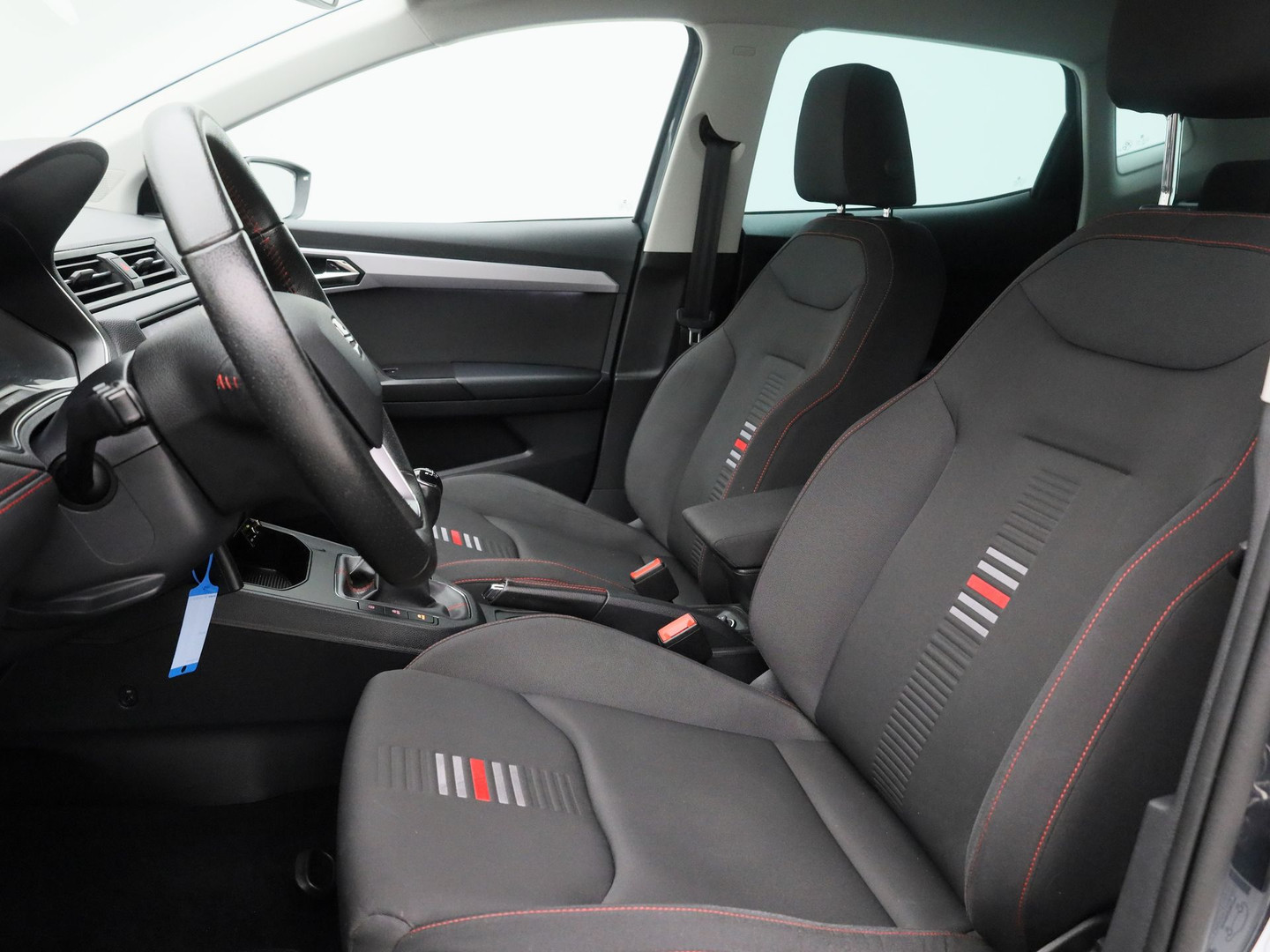 SEAT SEAT