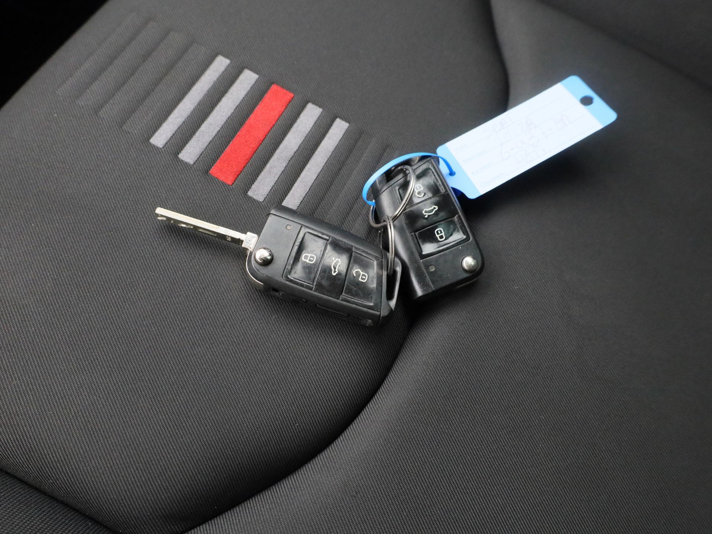 SEAT SEAT