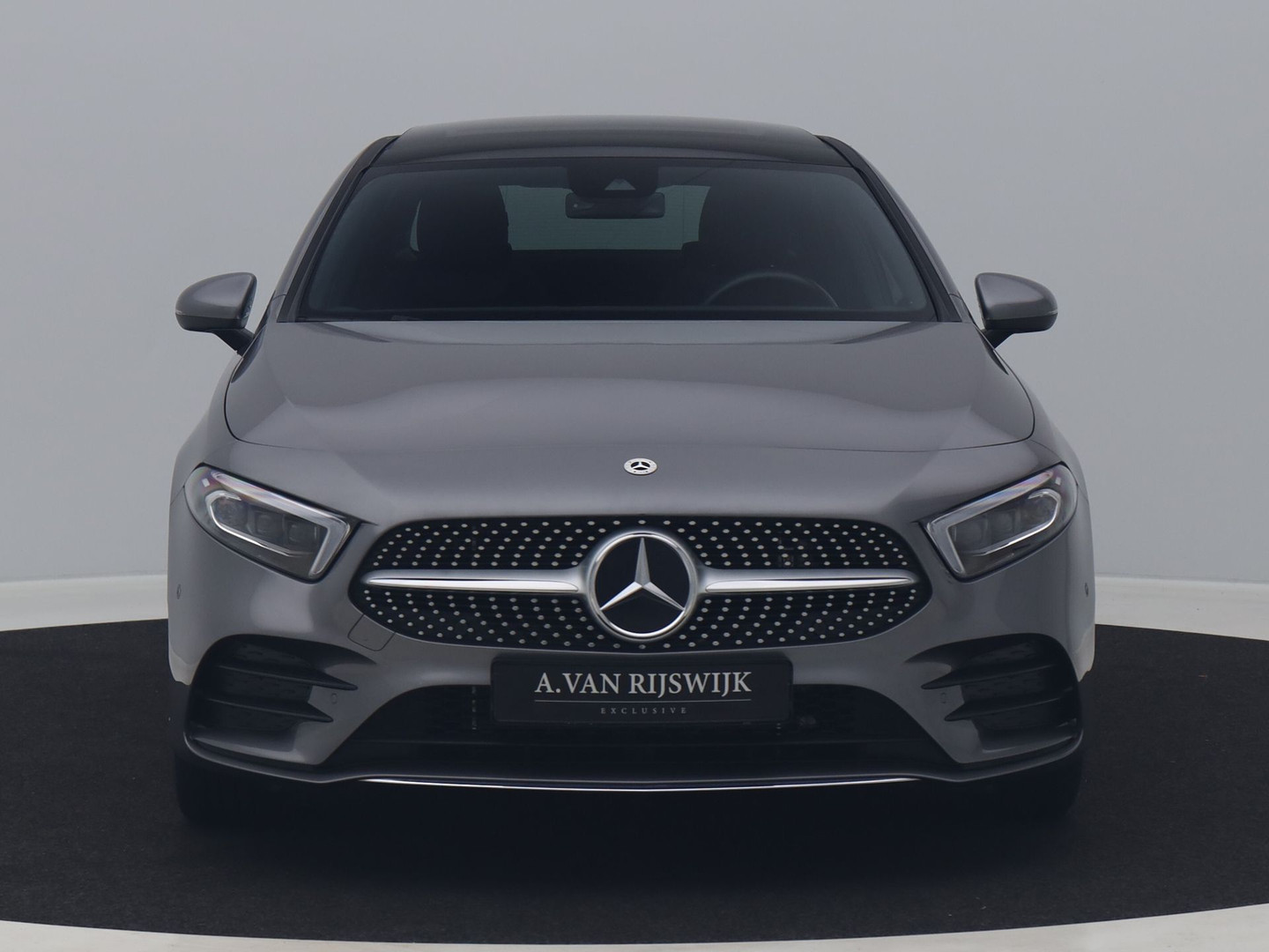 Mercedes-Benz Mercedes-Benz