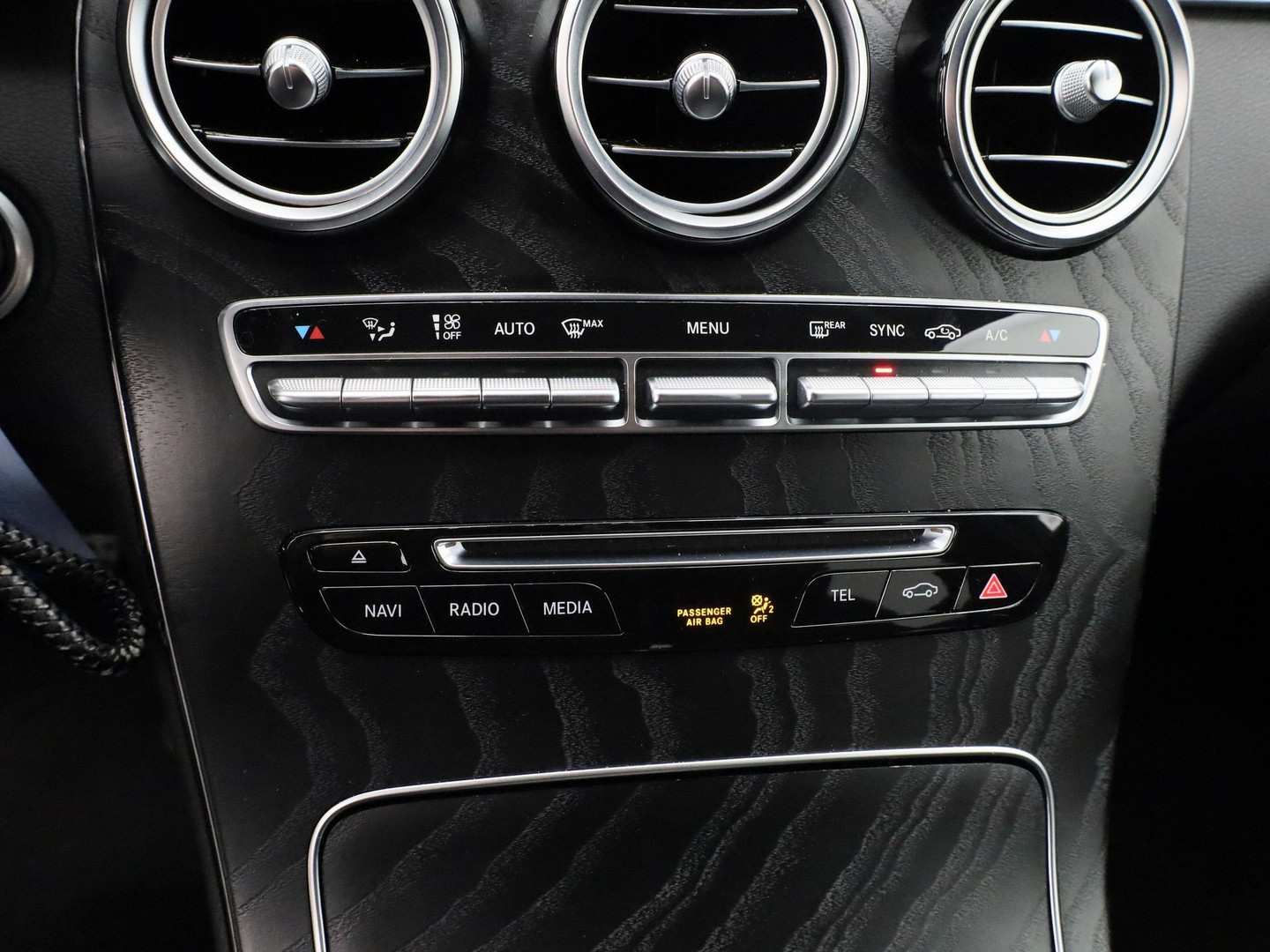 Mercedes-Benz Mercedes-Benz