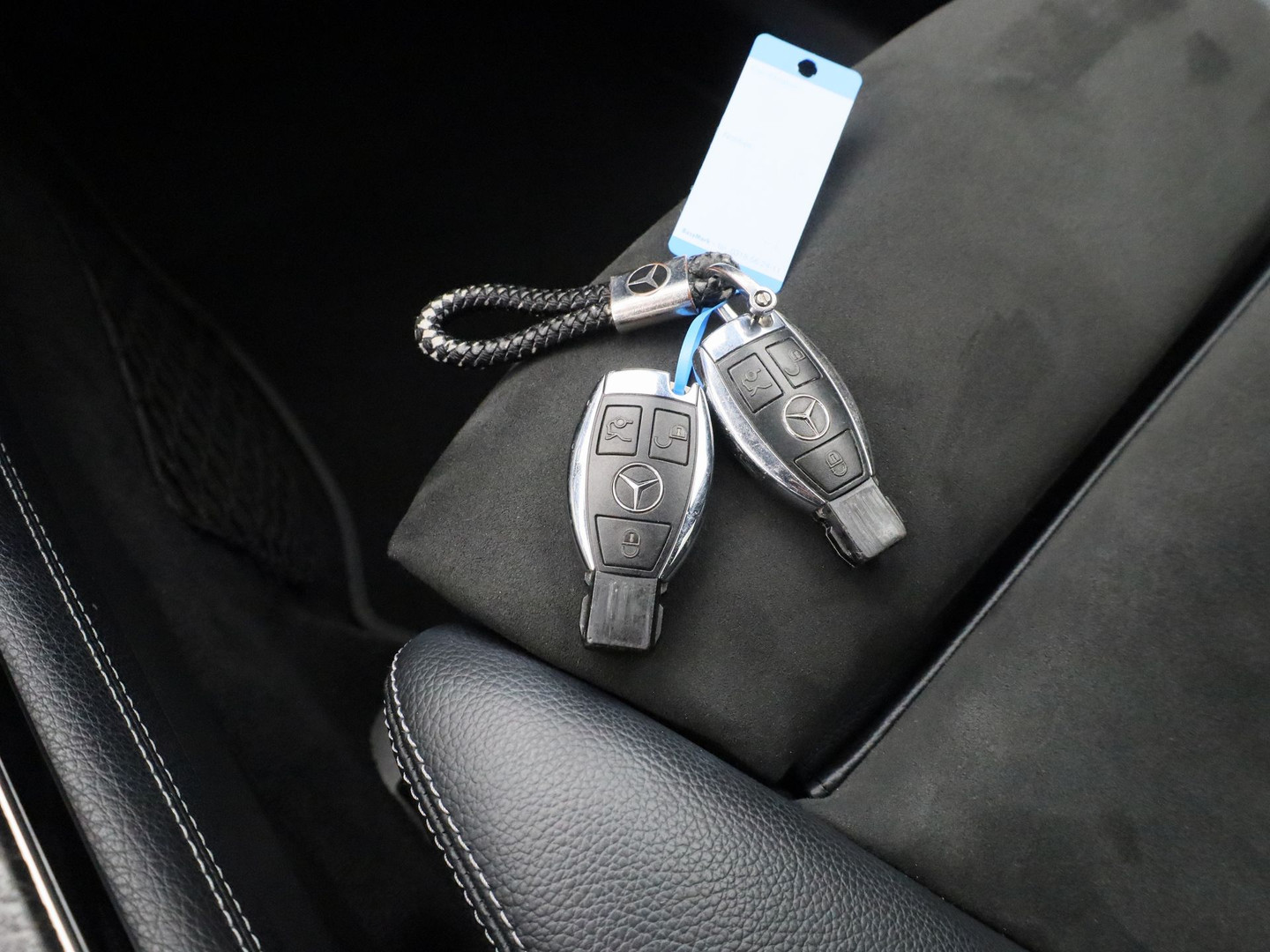 Mercedes-Benz Mercedes-Benz