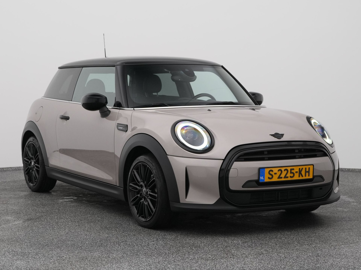 MINI