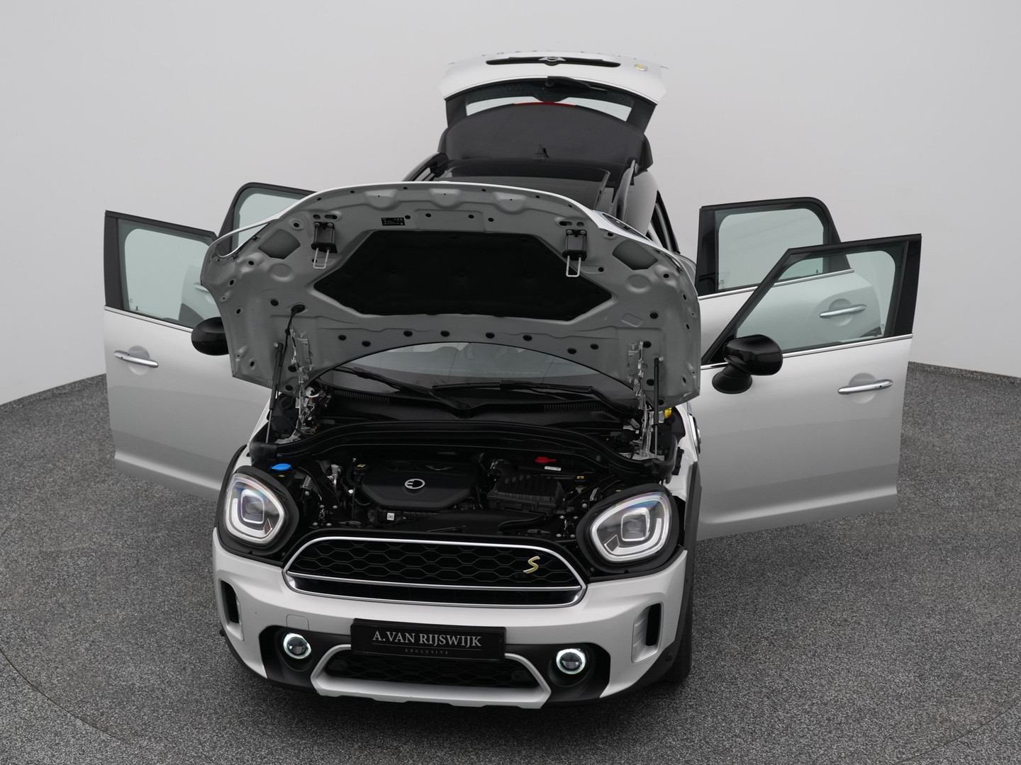 MINI