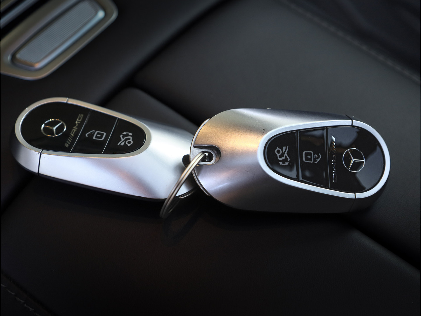 Mercedes-Benz Mercedes-Benz