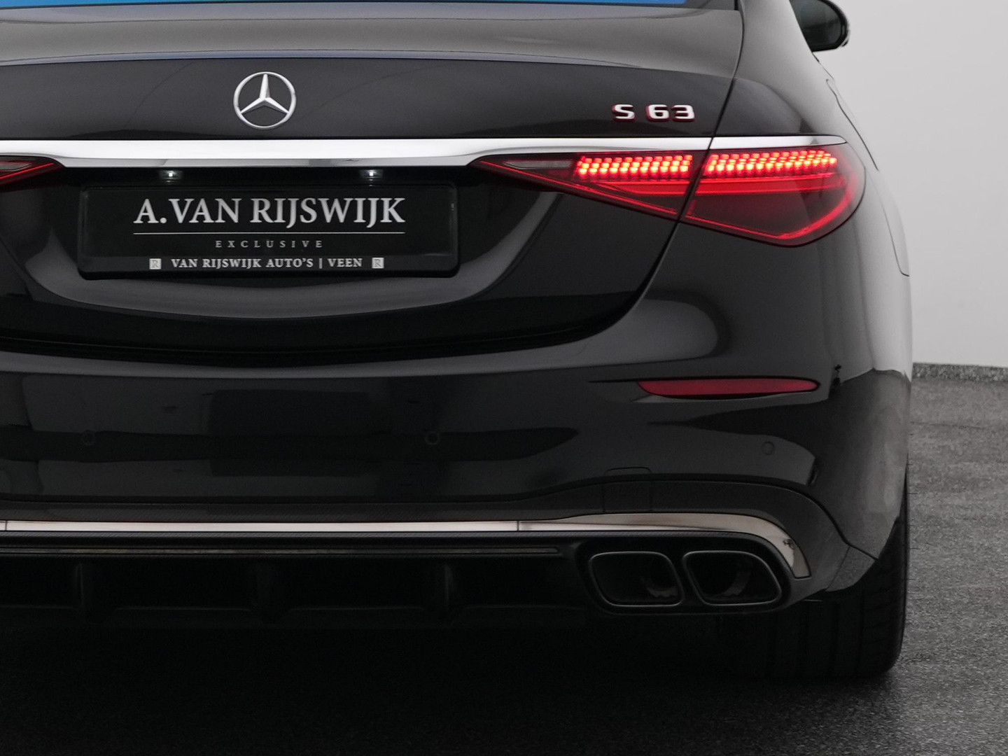 Mercedes-Benz Mercedes-Benz