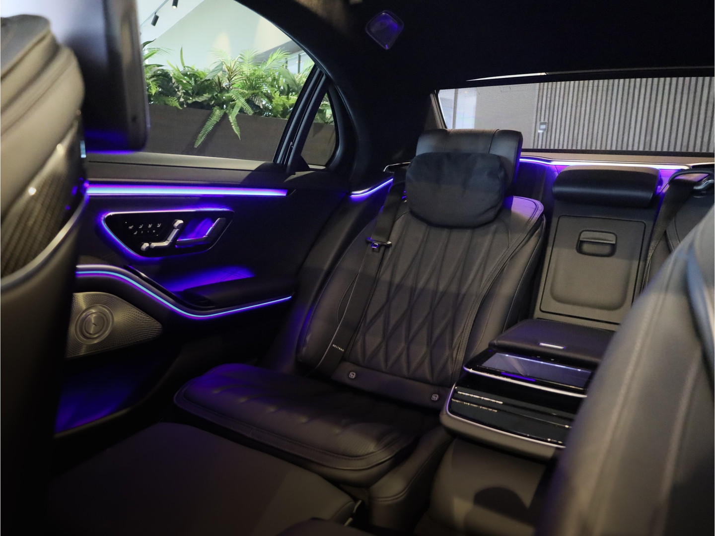 Mercedes-Benz Mercedes-Benz