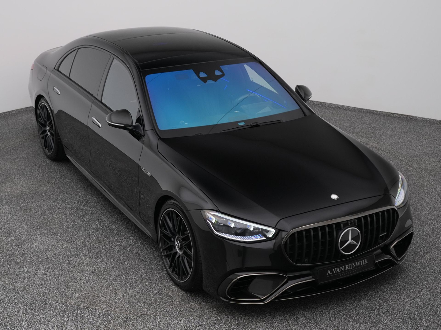 Mercedes-Benz Mercedes-Benz
