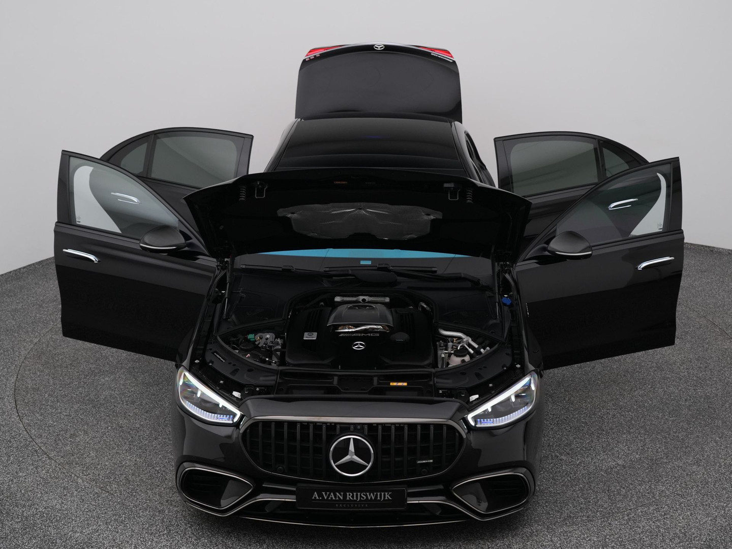 Mercedes-Benz Mercedes-Benz