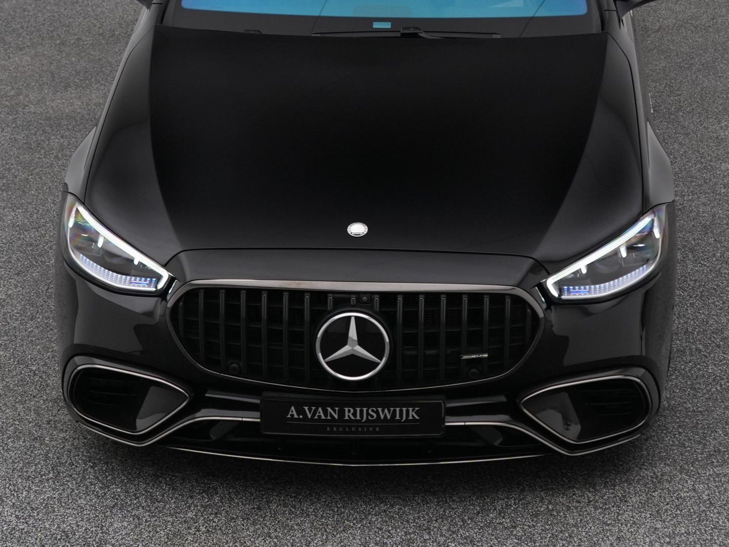 Mercedes-Benz Mercedes-Benz