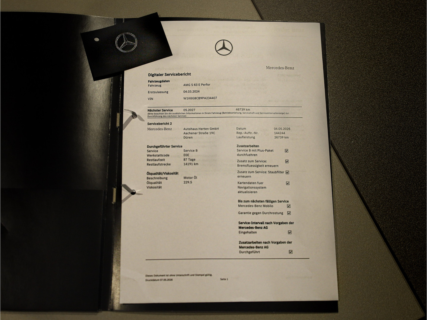 Mercedes-Benz Mercedes-Benz
